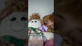 Tidinha tá tirando o soninho á tarde depois ela acorda pra ver a novela Poliana