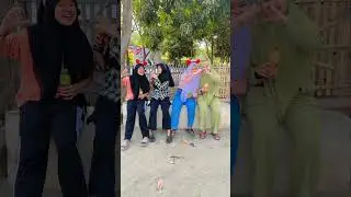 KITA SEMUA BERTEMAN
