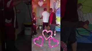 Consiguiendo sugar dady 😂🤣