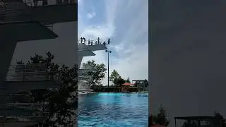 ЧТООО ПРЫГНУЛ С 7 МЕТРОВ😂 ДО КОНЦА #shorts