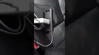 Розетка 220 в авто? Как заряжать MacBook в дороге? Легко! 👍🏻
