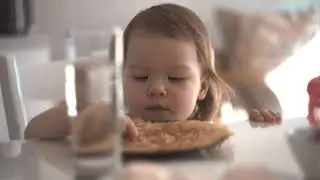 УТРО МАМЫ С ДЕТКАМИ ДОМА. Пахнет уютом и блинами))