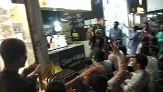 Babar Azam 50 runs Vs India || Crowd cheer up when Babar made fifty against india