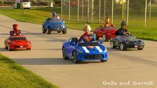 Superheroes Mega Power Wheels Race - 5 Heroes!