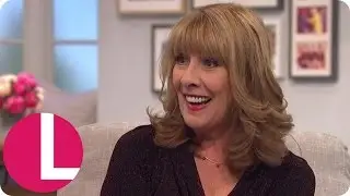 Downton Abbey's Phyllis Logan Is A Lady In Red | Lorraine