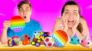 WE BOUGHT ALL THE *Pop IT* FIDGETS THAT EXIST! POP IT Fidget Spinner