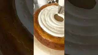 Cinnamon Roll Cheesecake😋#cinnamonrolls #cheesecake #cheesecakerecipe