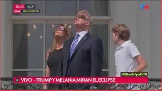 Donald Trump mirando el Eclipse en Washington D. C EEUU donde es pacial. VIDEO