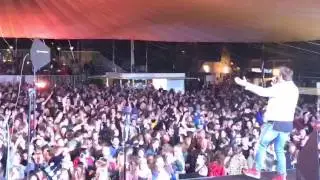 Alex- Een Bossie Rooie Rozen Leids Ontzet 2016