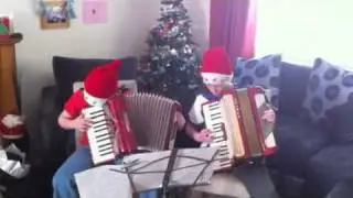 Jingle bells on the accordion