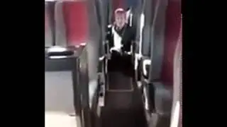 бабка срёт в автобусе