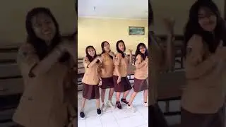 Tiktok cewe SMA mulus