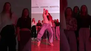 K-POP в Урбанакадемии #dance #kpop  #jungkook #jungkook_golden #bts #standingnexttoyou #shorts