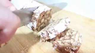 Сладкая колбаска из печенья с орехами / Вкус как в детстве !