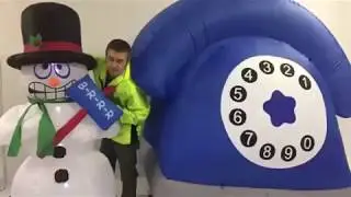 Надувной снеговик и надувной телефон. Надувные фигуры на заказ.