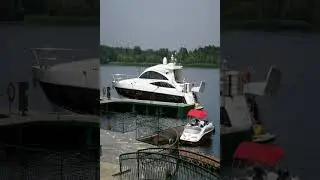 Maxim Marine Yacht Club - Nova Kakhovka - Ukraine