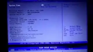 LAPTOP DISPLAY SCREEN SHOWS 02 PARTS OF THE SCREEN + BLACK ON THE RIGHT SIDE