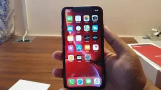 iPhone XR unboxing