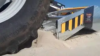 Beach Cleaning - Beach Cleaning Machine HD94 Extra - 94 inches wide - Heavy-Duty Sand Sifting model