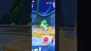 Yoshi Lost In Square Off.