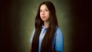 How to Take Studio Photos with a Single Light Source?