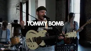 Tommy Bomb - "Body Signs" - Acme Radio Session