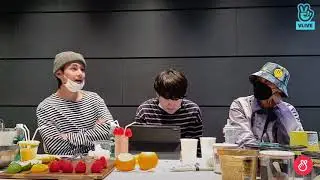 BTS Vlive 20210405 BANGTAN CAFE (VSOPE) Taehyung sing-Film out