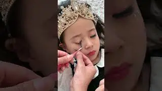 Self-adhesive lashes