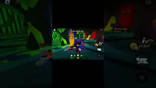 Banana Eats | New PacBlox Update!!! 8 Years of game!  🧀👻🟦🍒