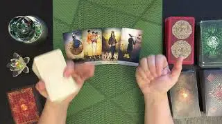 Что мужчина думает сейчас о вас.