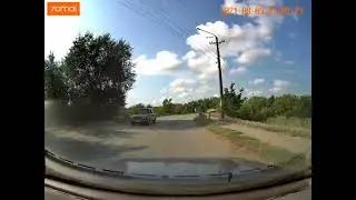 невнимательный водитель теряет сладкие арбузы