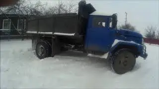 Как я порвал редуктор.ЗиЛ 130 в снегу.Цепи.Буксуем.
