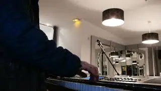 Dernier métro  Titre de Gims et Kendji Girac  Piano cover