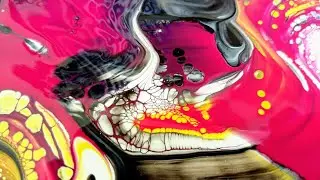 Using Pebeo Ultimate Pouring Medium with elements paint