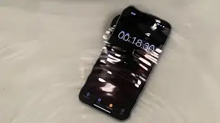 iPhone 14 Plus water test