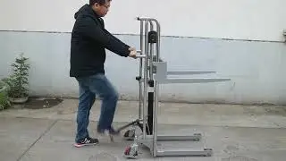 Fork Type Platform Stacker ME F