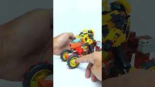 bee riding Wreck-Gar ATV 🐝 