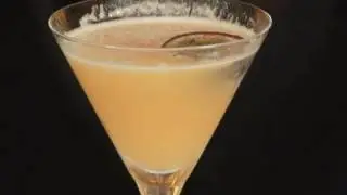 How To Mix A Passion Fruit Martini Cocktail