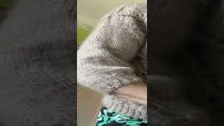 Свитер на осень спицами. Утепляемся #вязание#вяжуспицами