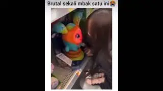 Macam Tak Betul Ni