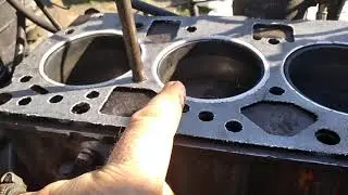 How to install secondary plastic rings on the MTZ-50-80 cylinder head gasket