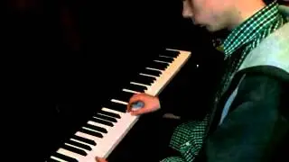 Numb на фортепьяно