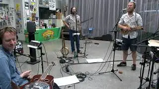 Pretty Little Goat - Sitting in the Backwoods