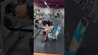 Conocéis a algún powerlifter en vuestro gym?!🤔 