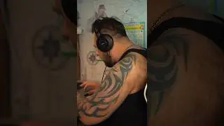 Мамка позвала уроки делать #shorts