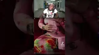 Kai Cenat React to what Ice Spice keeps in her Bag #funny #comedy #meme #funnycomedy #memefunny