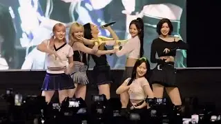 nmixx backtrack stopped working in the middle of performance