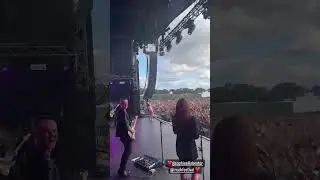 ABBA pit at Truck Festival ! What a crowd! 🤘💃🏻🪩🙌