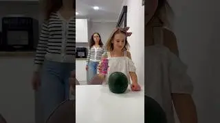 Короче говоря Алинка спрятала Coca Cola в арбуз #shortsFunny video by Alinka Malinka TV