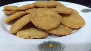 How to make Gujarati Farsi Puri ?